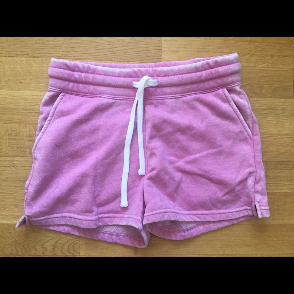 NWOT Fashion Nova lilac fleece shorts